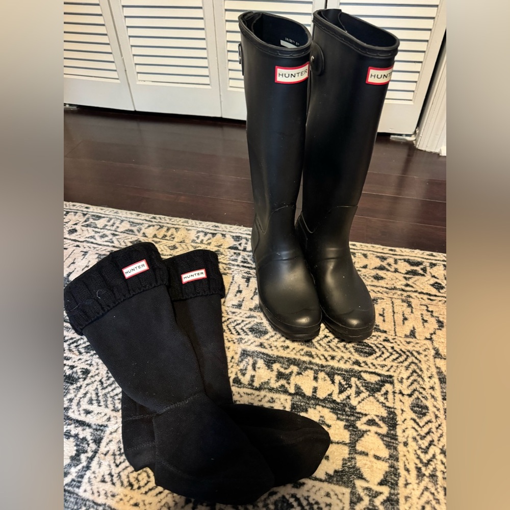 Hunter Rain Boots- inserts included